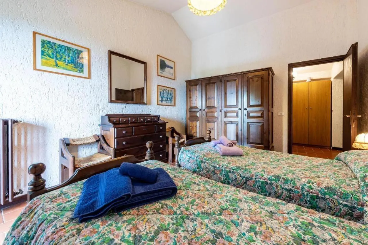 Antico Fienile Belvedere Gardone Riviera 0*,  Italie